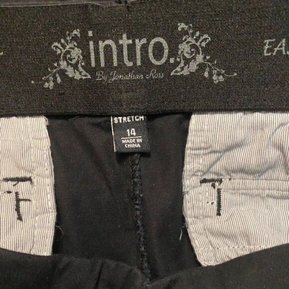 Intro. by Johnathan Ross Black Easy Waist 5 pockets pants, size 14 - Picture 3 of 3
